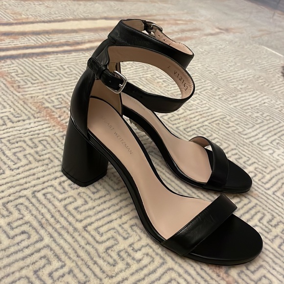 stuart weitzman partlynude sandals in black - Picture 3 of 8
